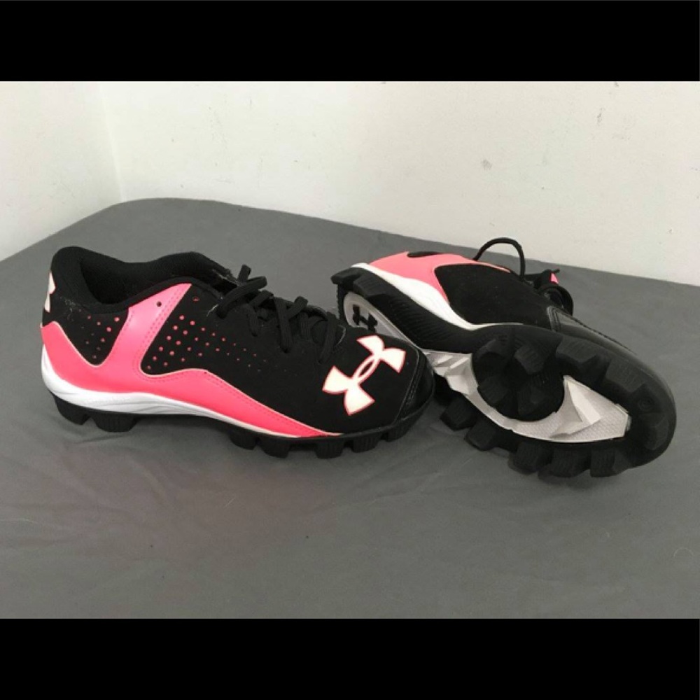 Under Armour Cleats
